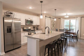Brand New 3 Bedroom!